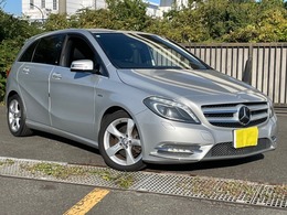 メルセデス・ベンツ Bクラス B180 スポーツ パドルシフト　ナビ　クルーズコン　Bカメ