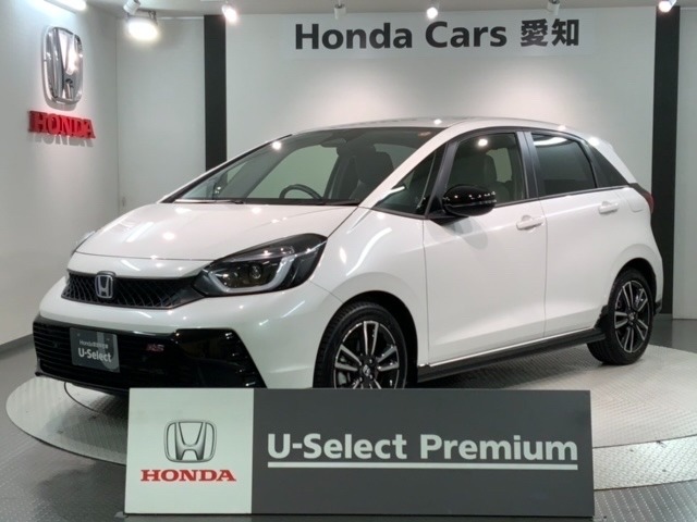 全国納車可 第三者機関証明書付 H SENSING レンタアップ 最長5年保証 ナビ TV Rカメラ BTオ-ディオ DVD ETC LEDライト VSA アルミ装備のフィット e:HEV RS入庫！