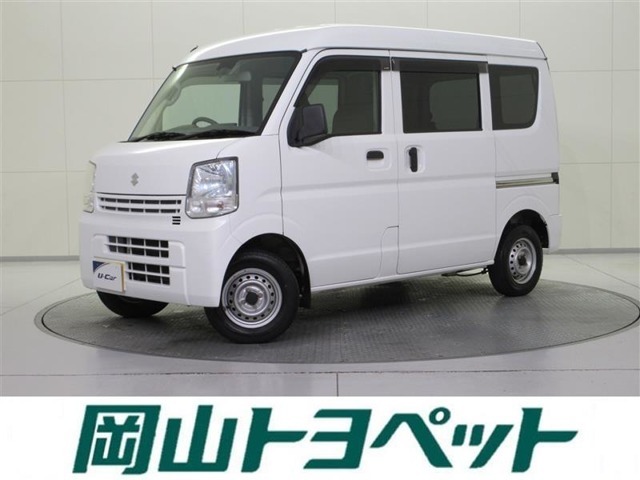 トヨタのU-carならでは、まるごとクリーニング・車両検査証明書・ロングラン保証つき。