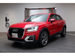 アウディ Q2 ハッシュタグ コントラスト スタイリング 限定車(限定375台)　ナビTV　LEDライト