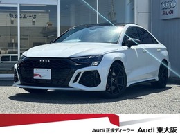 アウディ RS3セダン 2.5 4WD サンルーフ/ブラックstyle/レザー/ダンピン