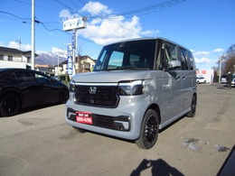 ホンダ N-BOX カスタム 660 コーディネートスタイル モノトーン 4WD 