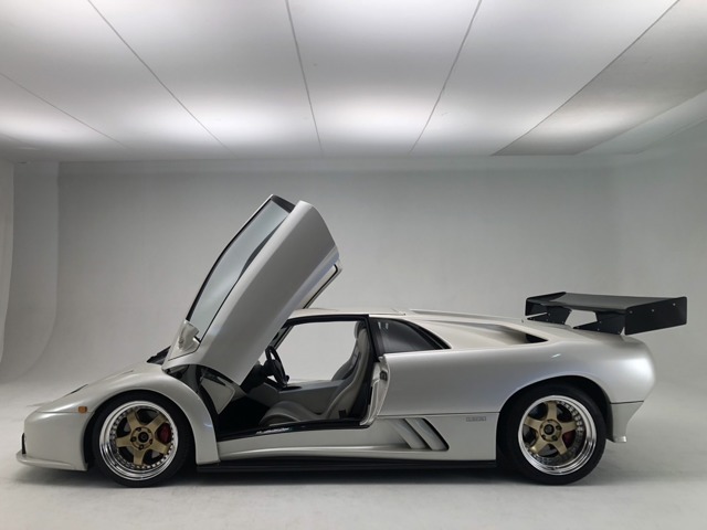 ディアブロLamborgini MY99 DiabloSV取説&保証書 1024px-Lamborghini-Diablo-New.jpg