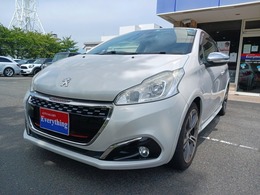 プジョー 208 GTi 