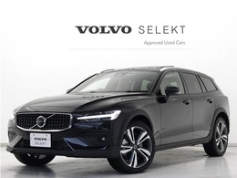 ボルボ V60クロスカントリー アルティメット B5 AWD 4WD サンルーフ Google搭載 ドラレコ 48V 19AW