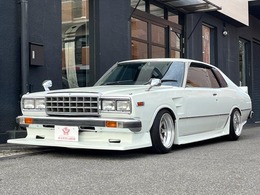 日産 ローレル 2ドアハードトップ メダリスト ジャパンテール　デュアルマフラー