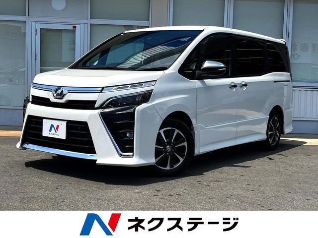 純正9インチナビ　後席モニター　両側電動ドア　バックカメラ