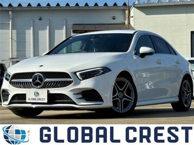 当社では約800台の豊富なお車からお客様にピッタリの1台をお選び頂けます。ご納車後はお客様の安心を第一に考え、充実した手厚い保証で快適なカーライフをサポート致します。