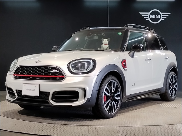 クロスオーバーJCW
