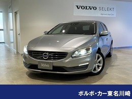 ボルボ V60 D4 SE ディーゼルターボ 純正HDDナビ　ディーゼルターボ