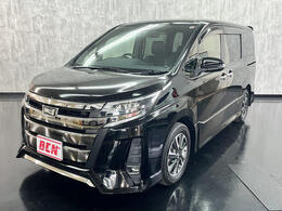 トヨタ ノア 2.0 Si WxB 両側パワースライドドア