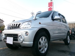 ダイハツ テリオスキッド 4WD マニュアル車