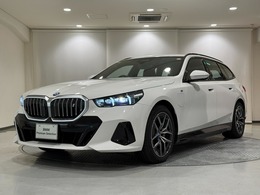 BMW i5ツーリング eドライブ40 Mスポーツ harman/kardon 360度カメラ 純正ナビゲーシ
