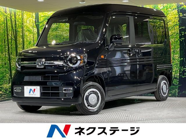 届出済未使用車　衝突被害軽減システム　レーダークルーズ　スマートキー　L