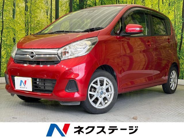 SDナビ　全周囲カメラ　衝突被害軽減システム　禁煙車　ドラレコ