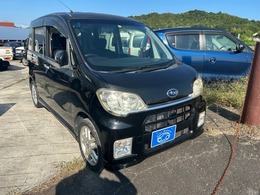 スバル ルクラ 660 カスタム R 黒　ナビ付　アルミホイール　トールワゴン