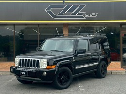 ジープ コマンダー リミテッド 4.7 4WD サンルーフ　レザーシート