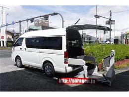 トヨタ ハイエースバン 2.0 ウェルキャブ Bタイプ ロング 10人乗