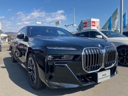 BMW 7シリーズ 740i Mスポーツ 