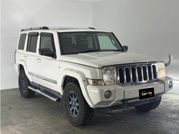 ジープ コマンダー リミテッド 5.7 HEMI 4WD 