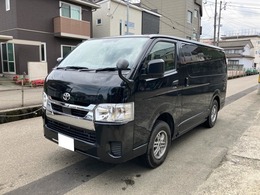 トヨタ ハイエースバン 2.8 DX ロング ディーゼルターボ 4WD 