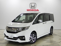 ホンダ ステップワゴン 1.5 スパーダ クールスピリット ホンダ センシング 4WD ワンオーナー　タイヤ新品当社指定タイヤ