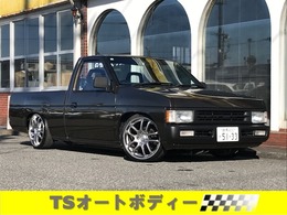 日産 ダットサン トラック フロア5速MT/レカロ