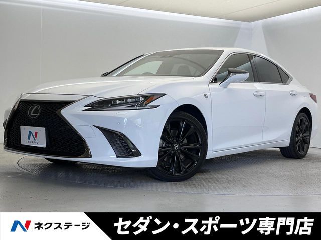 後期　禁煙車　サンルーフ　メーカーナビ　パノラマミックビューモニター