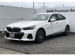 BMW 5シリーズ 523d xドライブ Mスポーツ ディーゼルターボ 4WD デモカー　ACC HUD ウッドパネル 全周囲カ