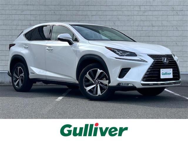 【右斜前】『外装：右斜前側』の画像になります。写真の内容に関してご不明点、ご質問等がございましたらお気軽にガリバー店舗までお問い合わせください。