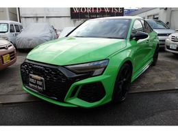 アウディ RS3セダン 2.5 4WD 