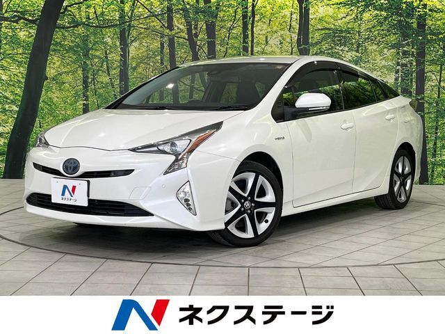 4WD　純正SDナビ　セーフティセンス　バックカメラ　レーダークルーズ