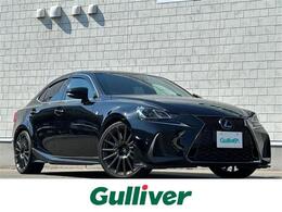 レクサス IS 300h Fスポーツ 4WD サンルーフ 純正ナビ 黒革シート ETC 禁煙