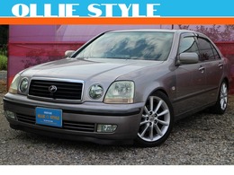 トヨタ プログレ 2.5 NC250 プライムセレクション ローダウン　規格外17インチアルミ　バック