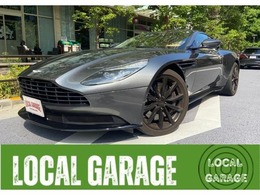 アストンマーティン DB11 ローンチエディション V12　ブラックホイール　ブラウンレザー