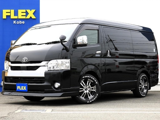 R3年6型ハイエースワゴンGLスタンダードガソリン2WDカスタム車両の入庫