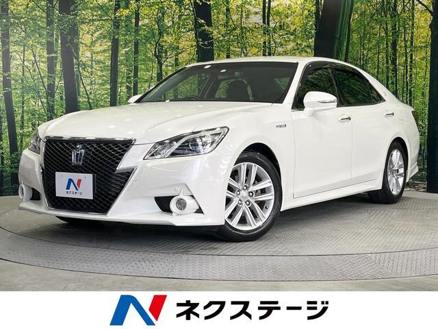 HDDナビ　バックカメラ　禁煙車　レザーシート　クルコン