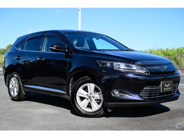 WORLD CAR HAMAMATSUです。当社物件をご覧いただきありがとうございます。多くの画像をご用意しておりますので、是非最後までご覧ください。