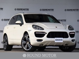 ポルシェ カイエン ターボ ティプトロニックS 4WD (サンルーフ・エアサス・BOSEスピーカー