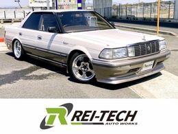 トヨタ クラウン 2.5 ロイヤルサルーン 2トーン　ローダウン　エアロ　マフラー