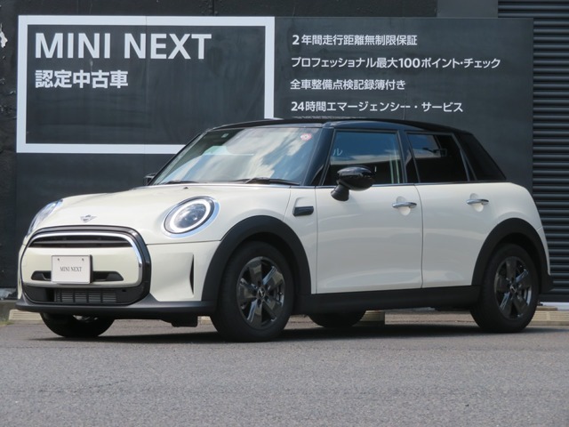 新しく入荷いたしました！こちらのMINIについてのご質問、お見積もりのご用命は、お気軽に0078-6002-369993MINI一宮までご連絡ください。