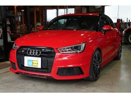 アウディ S1 クワトロ リミテッド エディション 4WD 社外サス
