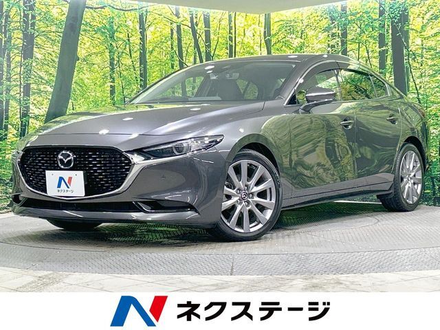 純正8.8型ナビ　全周囲カメラ　衝突軽減　メモリー付パワーシート　ETC