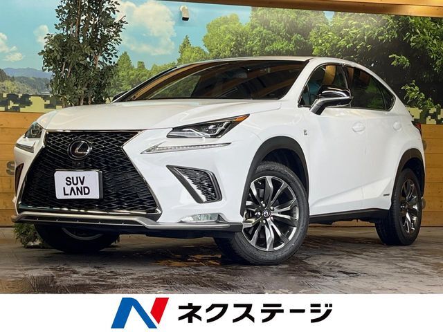 サンルーフ　禁煙車　純正10.3ナビ　全周囲カメラ