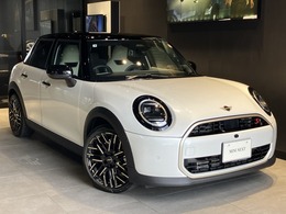 ミニ ミニ クーパーS 5ドア DCT FAVOUREDTRIM Mパッケージ　電動シート　ベ