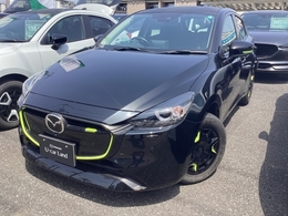 マツダ MAZDA2 1.5 15BD 4WD マツダコネクトナビゲーション　全周囲カメ