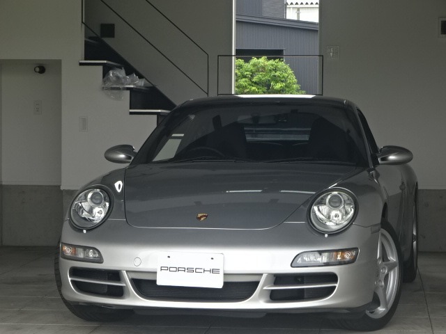 911カレラ ティプトロニックS　エンジ機関良好　正規ディラー車　3600cc　フロア5速オートマチックティプトロ