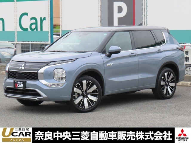 3年間距離無制限の基本保証が無料で付帯される三菱認定UCARプレミアム対象車輌です。保証内容は、内装・外装・油脂・消耗品以外の部品が対象です。