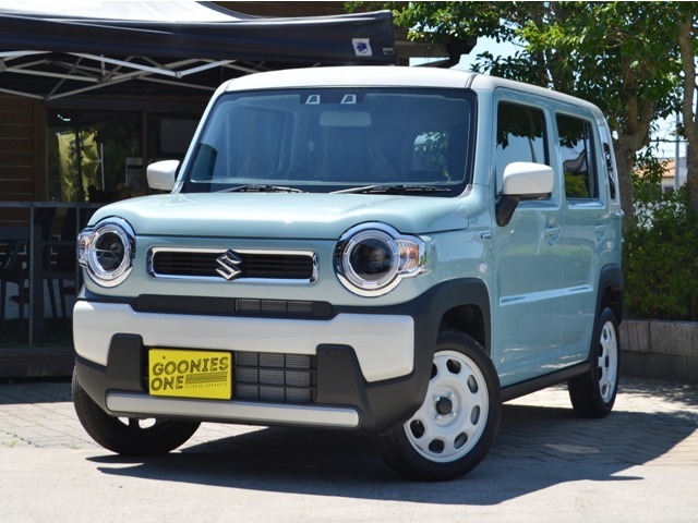 スズキ車に特化した当店だから、購入後もずっと安心。カスタム・整備・点検など、クルマのことをトータルにお任せいただけます。軽もSUVも豊富に取り揃えております！