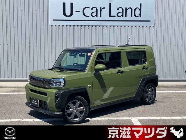 軽自動車の限られた室内空間をフルに活用し、小柄ながら過ごしやすい車内を作り出しています。
